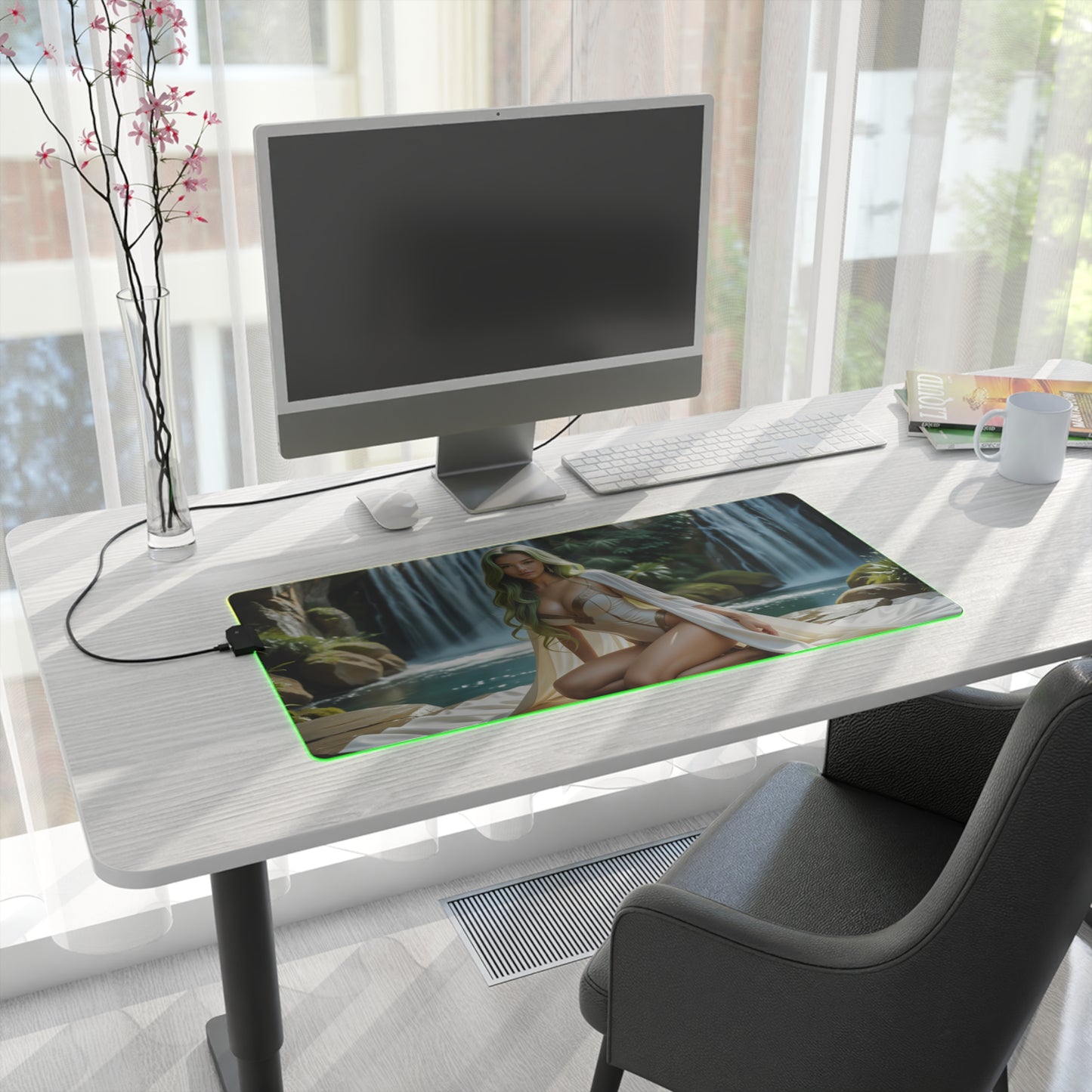 Килимок для столу CC – світлодіодний RGB-підкладка, елегантна ігрова конфігурація з аніме-дівчиною Вайфу