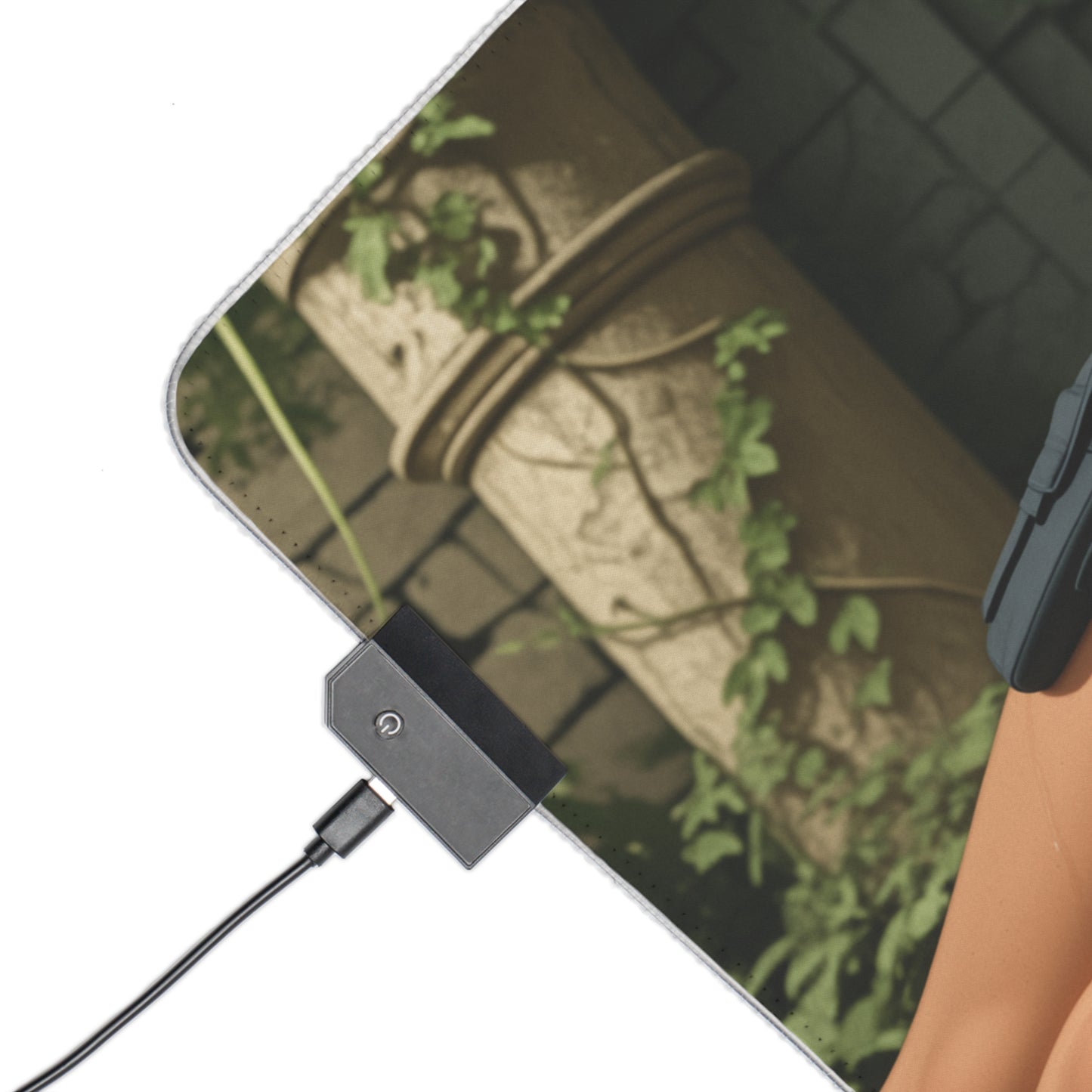 Lara Croft Schreibtischunterlage – LED RGB-Pad, Adventure Waifu Anime-Mädchen Gaming-Setup