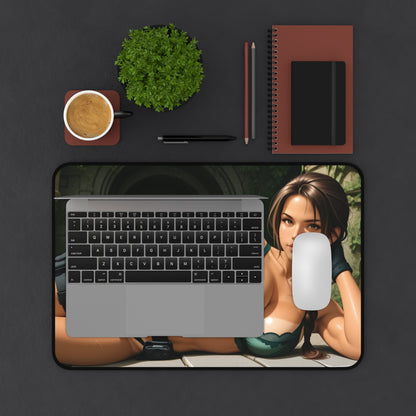 Lara Croft Schreibtischunterlage, Mauspad für die Heldin aus Abenteuerspielen, Gaming-Schreibtisch-Setup