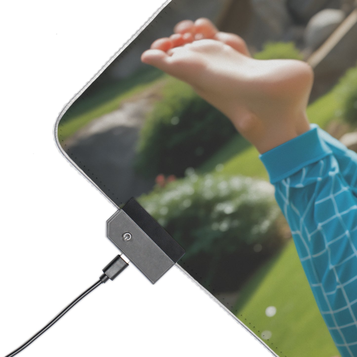 Килимок для столу Jolyne Cujoh – світлодіодний RGB-підсвітлювальний килимок, стильна конфігурація з аніме-дівчиною Вайфу