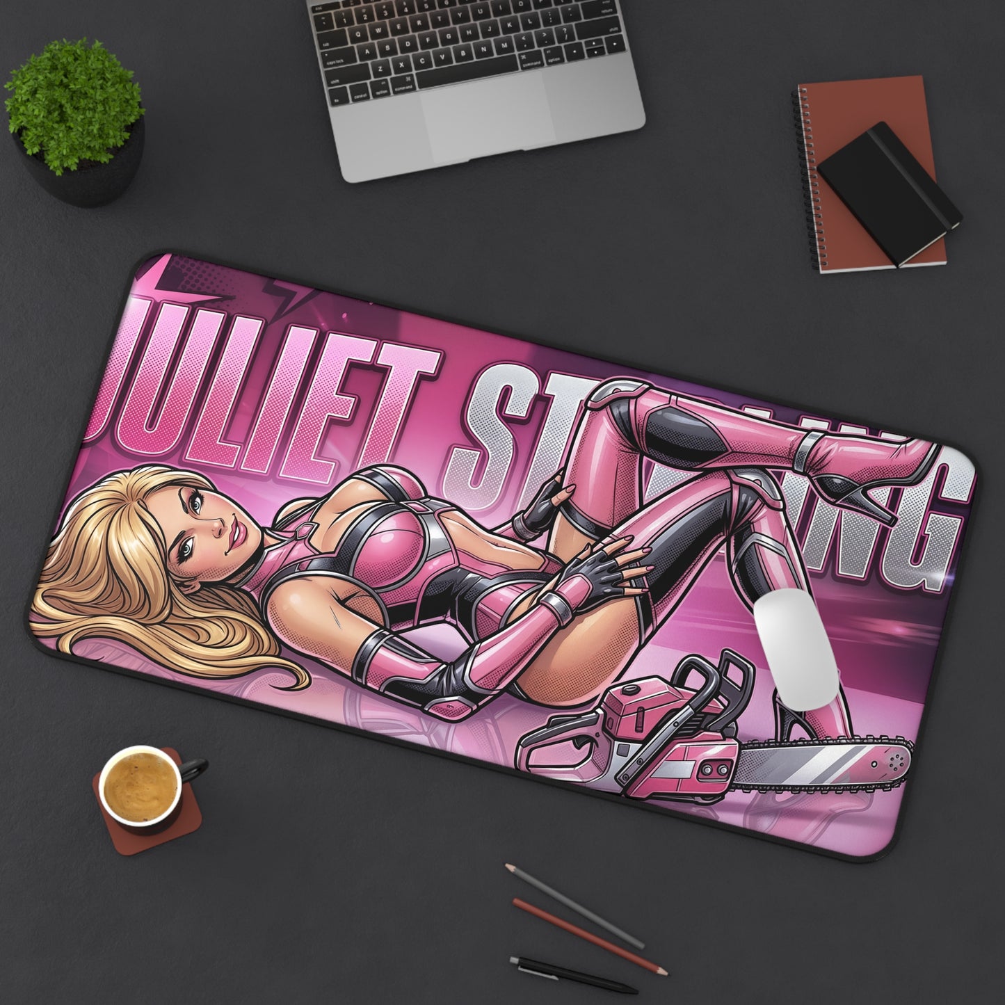 Juliet Starling Desk Mat, Lollipop Chainsaw Mouse Pad, Gamer Desk Decor – vibrant comic-style Juliet Starling chainsaw artwork on a large non-slip gaming desk mat
