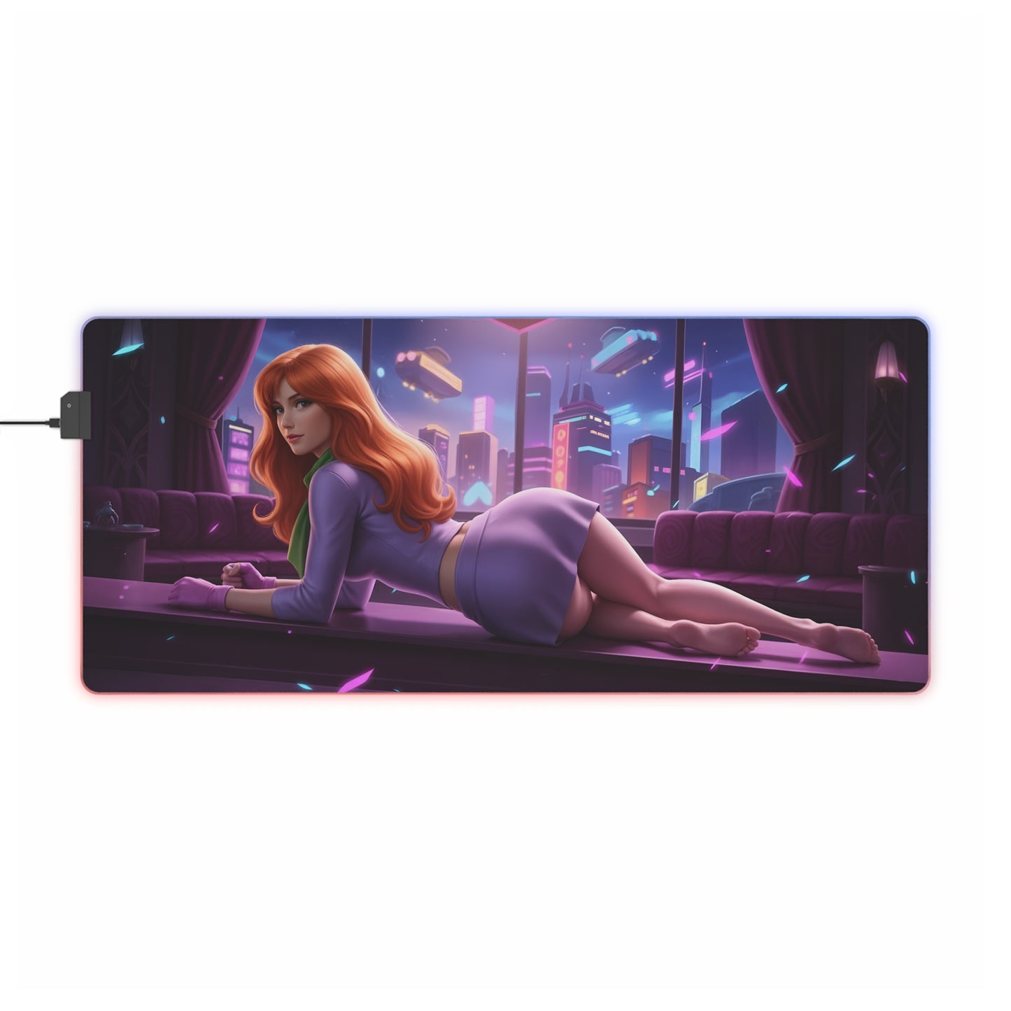 Daphne Blake RGB Mouse Pad – Mystery Theme LED Desk Mat, Gamer Setup featuring Daphne Blake artwork, RGB edge lighting, extended non-slip desk mat