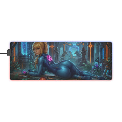 Samus Aran RGB Mouse Pad – Sci-Fi Action Illuminated Desk Mat, Gamer Setup featuring Samus artwork, RGB edge lighting, extended anti-slip gaming desk mat